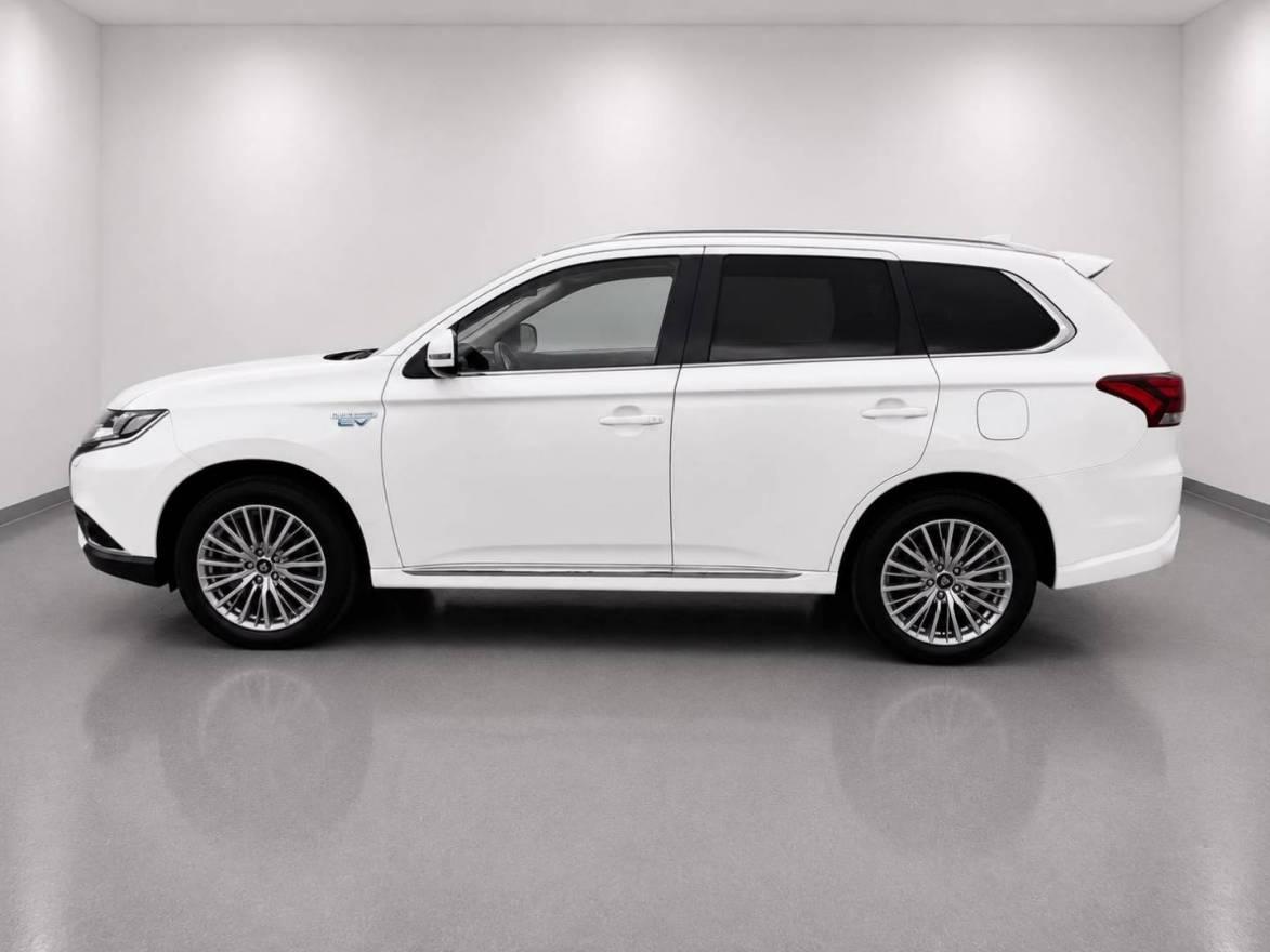 Mitsubishi Plug-In Hybrid Outlander 2.4'Basis'