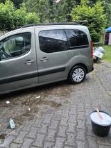 Citroën Citroen Berlingo - Citroën Berlingo aus 2008 mit Diesel-Antrieb