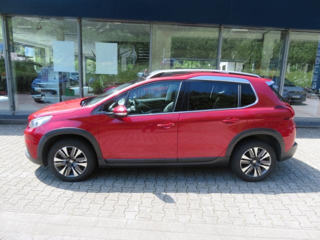 Peugeot 2008 PureTech 110 PS EAT6 Allure Navi Klima kame
