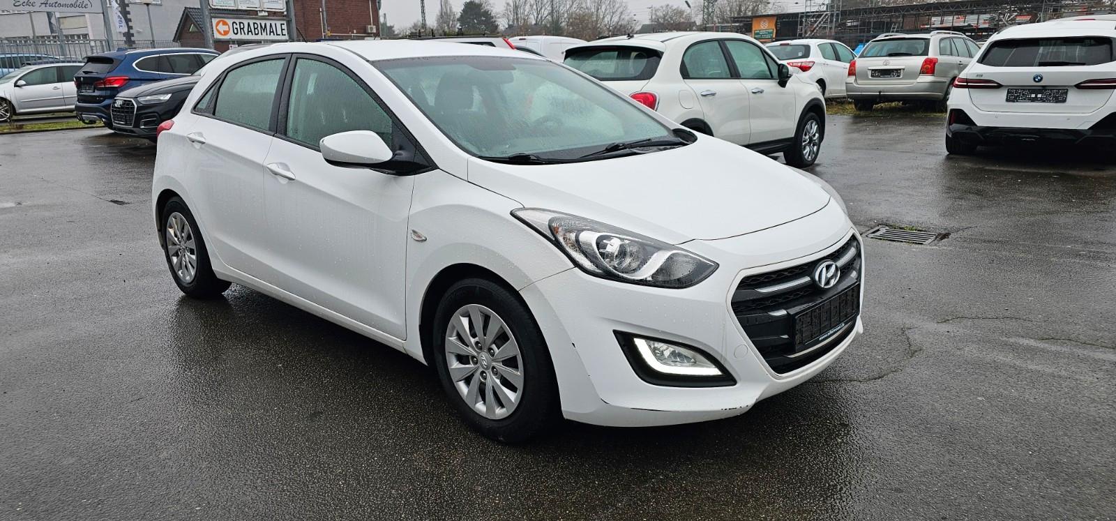 Hyundai i30 blue Classic EURO 6