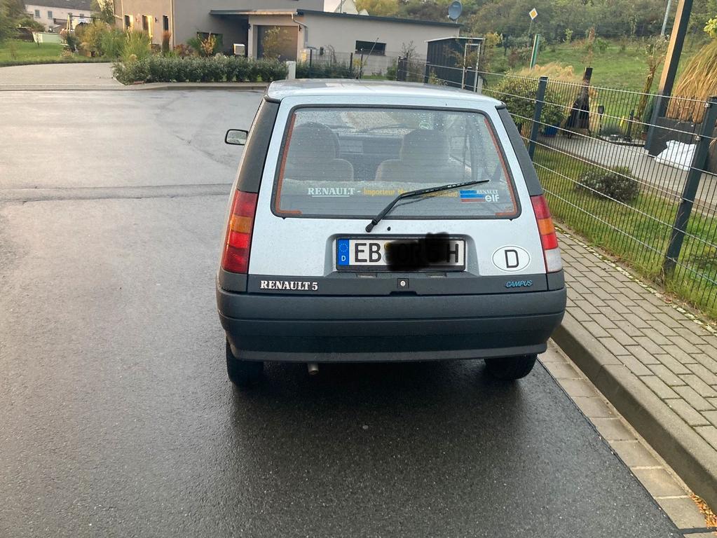 Renault R 5