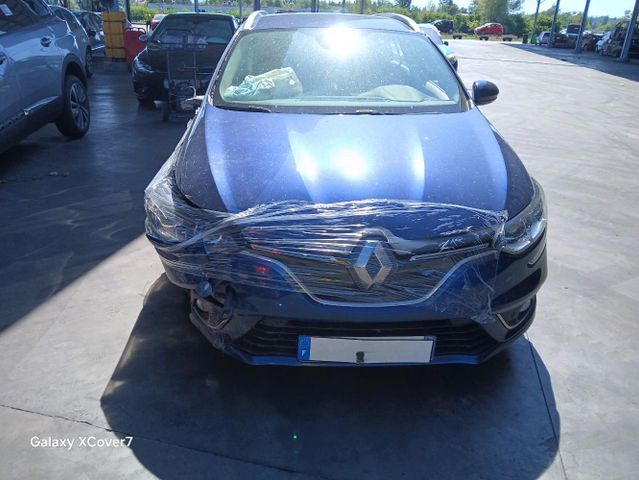 Renault MEGANE IV ESTATE 1.5 BDCI 115