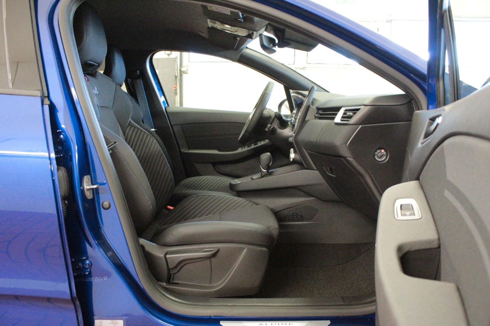 Fahrzeugabbildung Renault Clio E-Tech Full Hybrid 145 Esprit Alpine