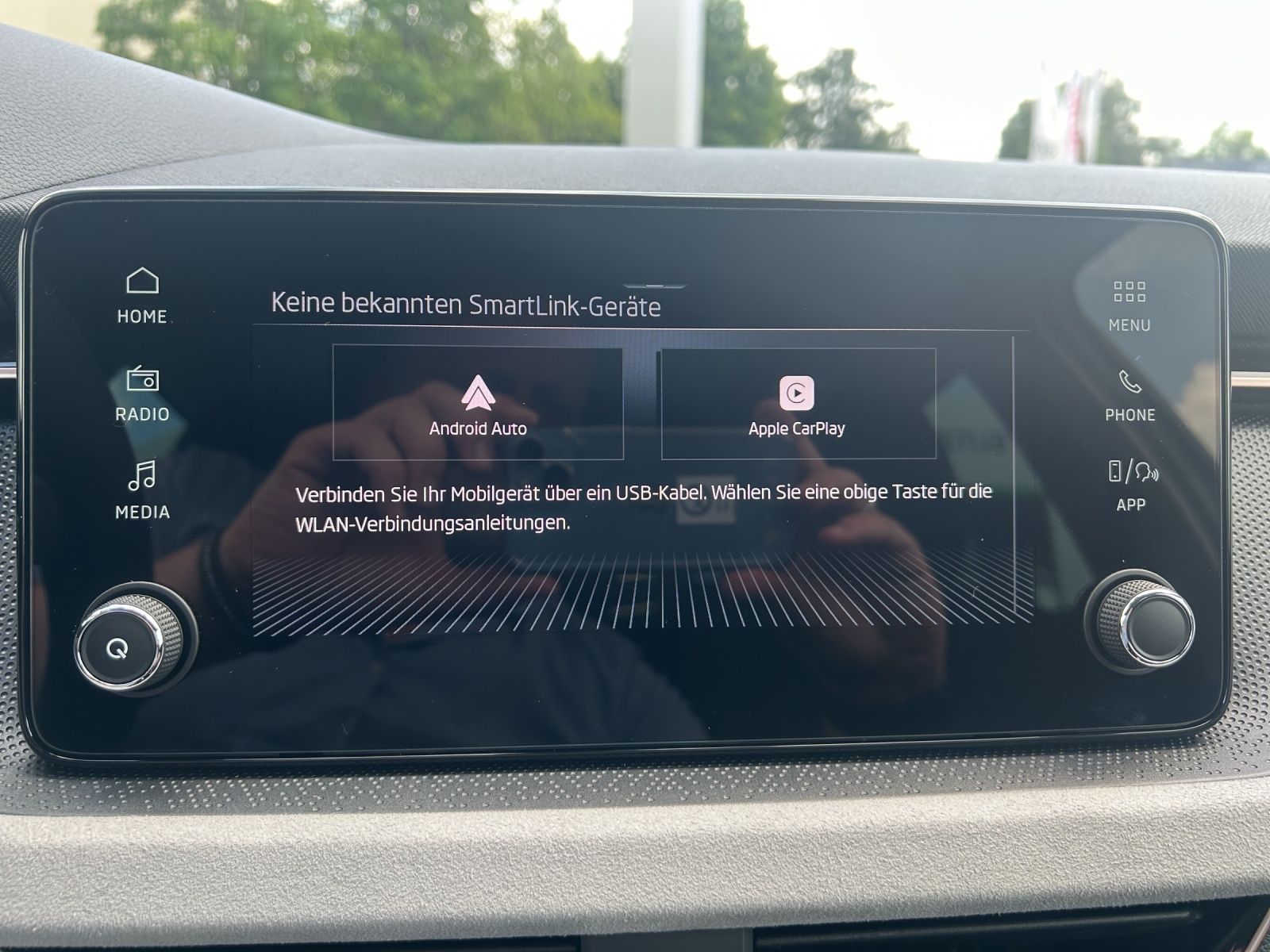 Fahrzeugabbildung SKODA Kamiq 1.0 DSG Selection AHK MATRIX
