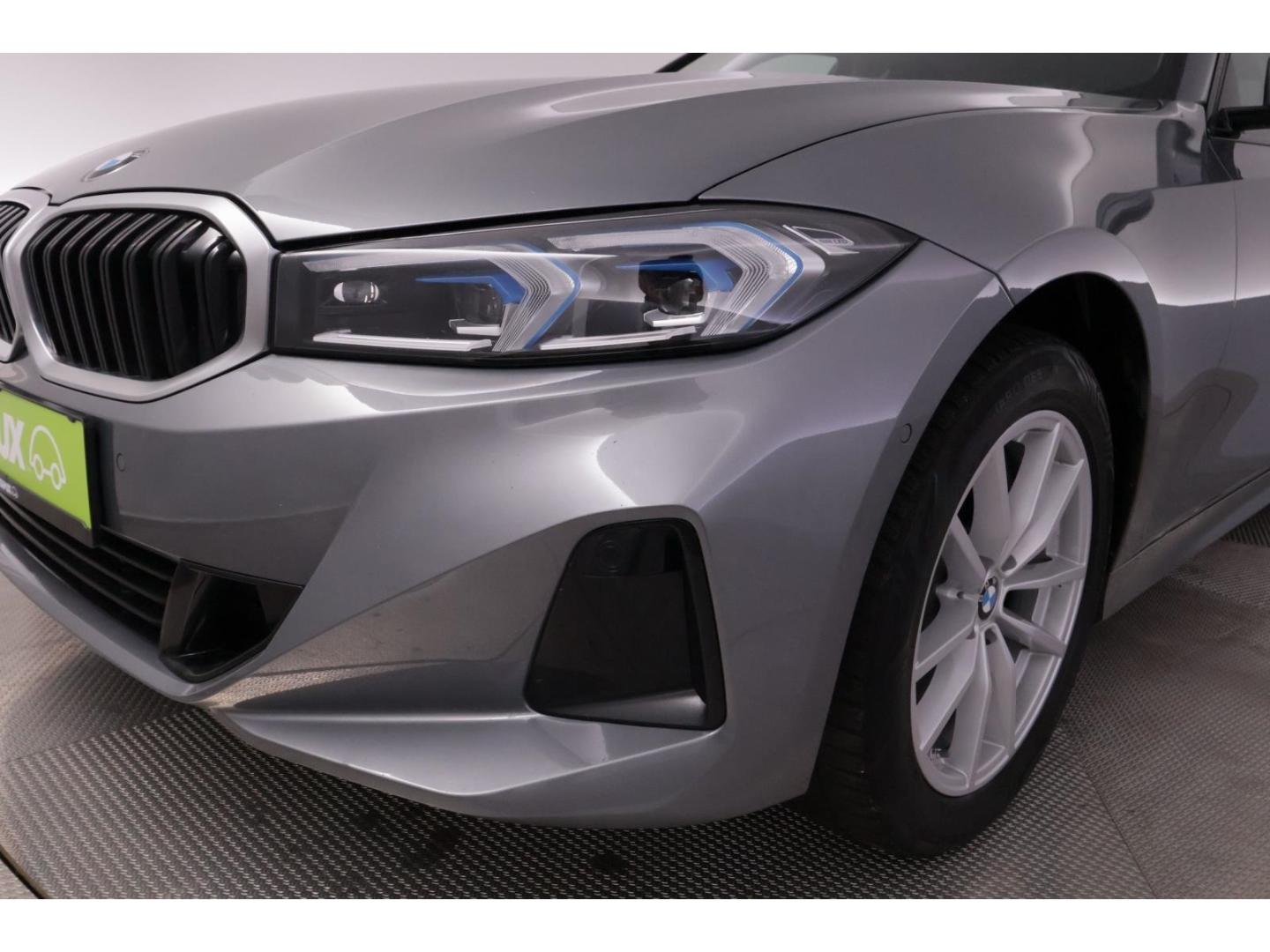 BMW 318 i Lim.Steptronic+LED+VIRTUAL+KAMERA+TEMPO, миниатюра 11
