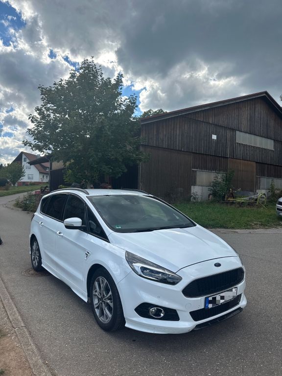 Image of Ford S-Max
