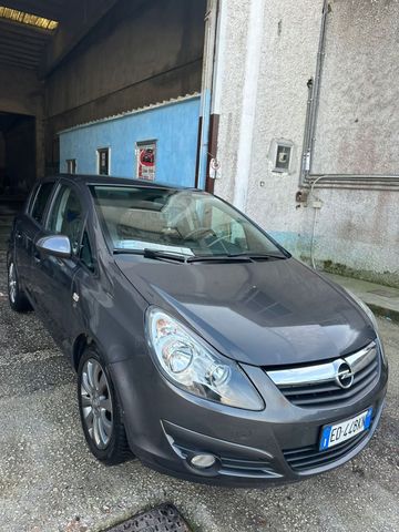 Opel Corsa 1.0 12V 5 porte Club gpl full 2010 15