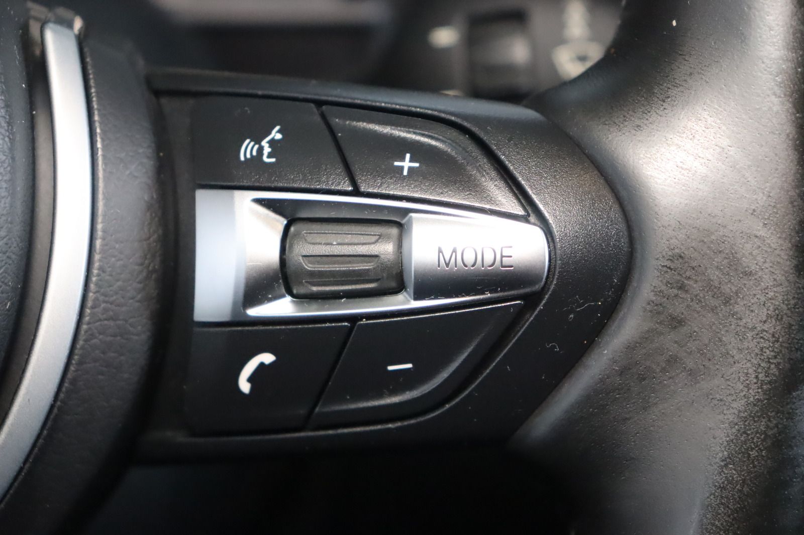 Fahrzeugabbildung BMW 118 i M Sport Paket 1. Hand