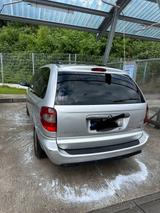Chrysler Voyager 2.8 CRD Diesel Automatik ... - Chrysler Voyager aus 2006