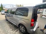 Toyota Proace (Verso) 2,0-l-D-4D 130kW L1 Team Deut... - silberne Toyota Proace (Verso)