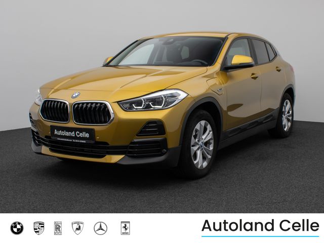 BMW X2 xD25e Kamera HUD DAB Navi+ Alarm Sport LED