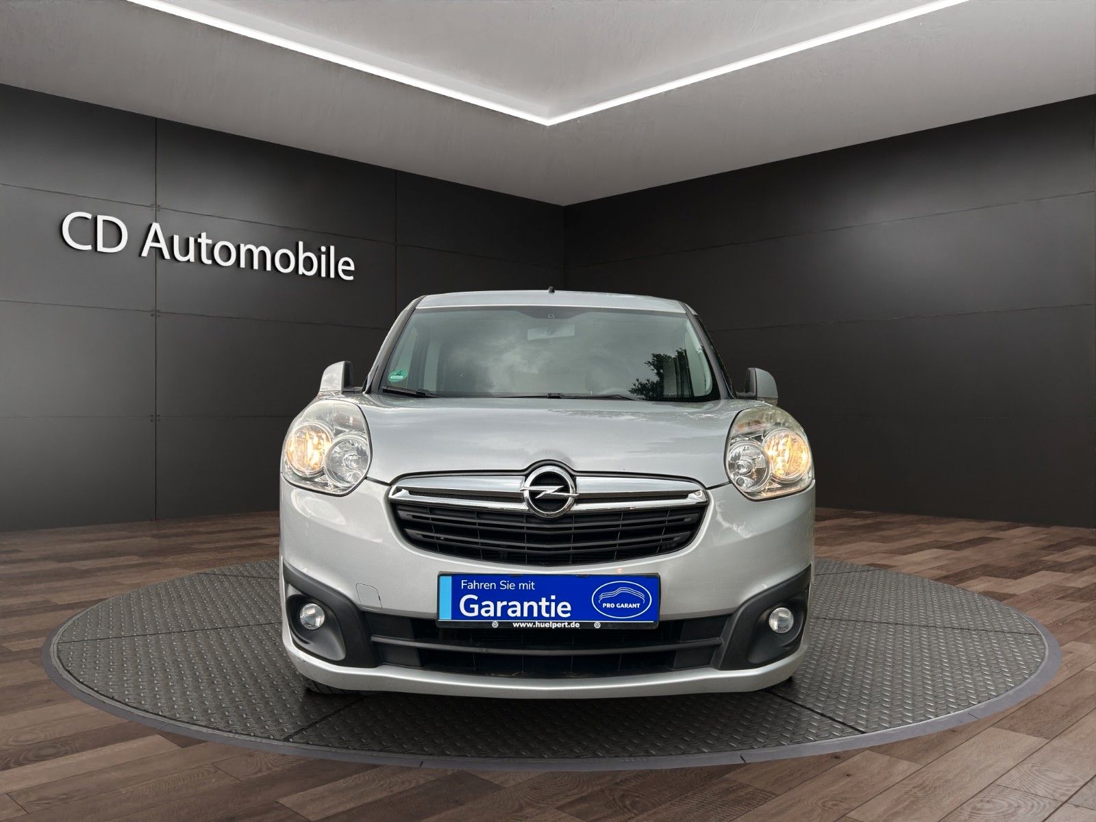 Fahrzeugabbildung Opel Combo D Edition L1H1/Inspektion Neu/ 1.Hand !!/
