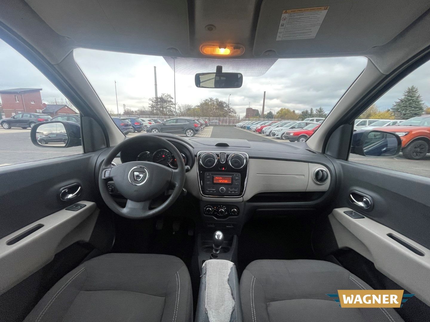 Fahrzeugabbildung Dacia Lodgy Laureate 4x2 1.5 dCi 110 FAP Klimaanlage