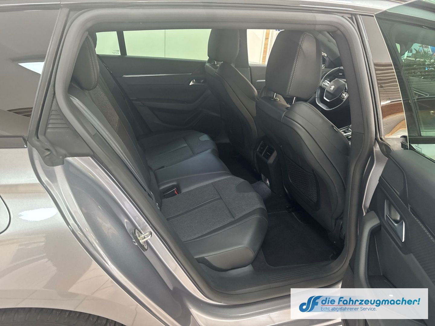 Fahrzeugabbildung Peugeot 508 SW Allure Pack 1.5 BlueHDi 130 EU6d Navi ACC