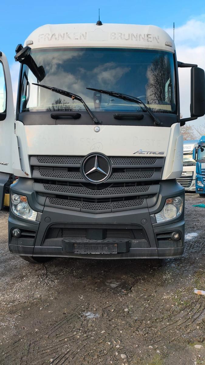 Mercedes-Benz Actros 4 3-Achser 2542 OM471 6x2 Fg