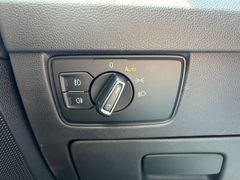 Fahrzeugabbildung Volkswagen Passat Variant 2.0 TDI DSG R-Line LED ACC Kamera