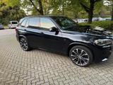 BMW X5 xDrive50i - - gebrauchte BMW X5 aus dem Jahr 2017
