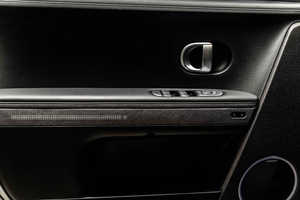 Fahrzeugabbildung Hyundai IONIQ 5 77,4kWh AWD UNIQ Relax