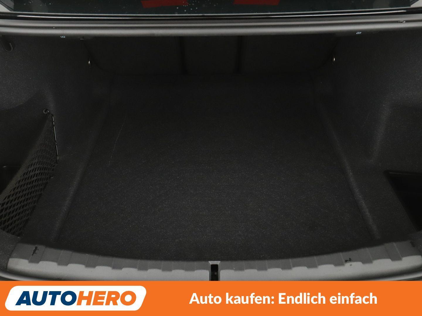 BMW 330d xDrive Aut.*NAVI*CAM*LED*ACC*SHZ*ALU*