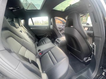 Porsche Panamera - 12