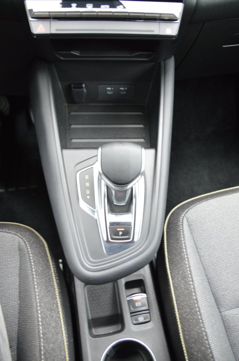 Fahrzeugabbildung Renault Captur II   Techno Winterpaket LED