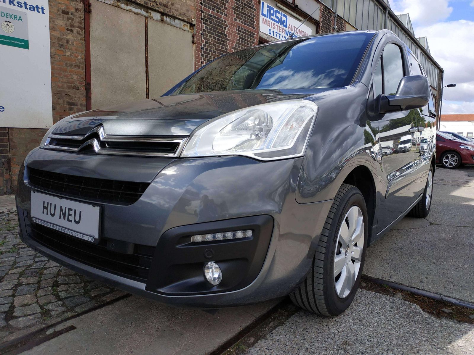 Berlingo 1.2 / TÜV NEU/ Tempomat/ Rückfahrkamera – Bild 7