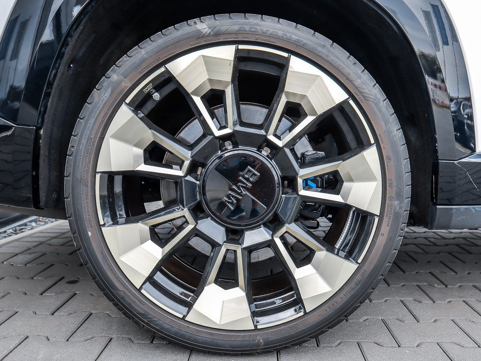 BMW XM - Bild 4