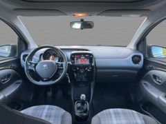 Foto Nummer 8: PEUGEOT 108