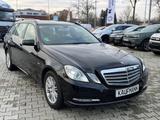 Mercedes-Benz E 220 T-Modell CDI BlueEfficiency - Mercedes-Benz E 220: Cdi T Modell