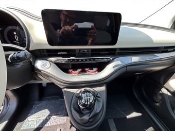 Fiat 500 1.0 Hybrid La Prima LED KAMERA PANO SHZ