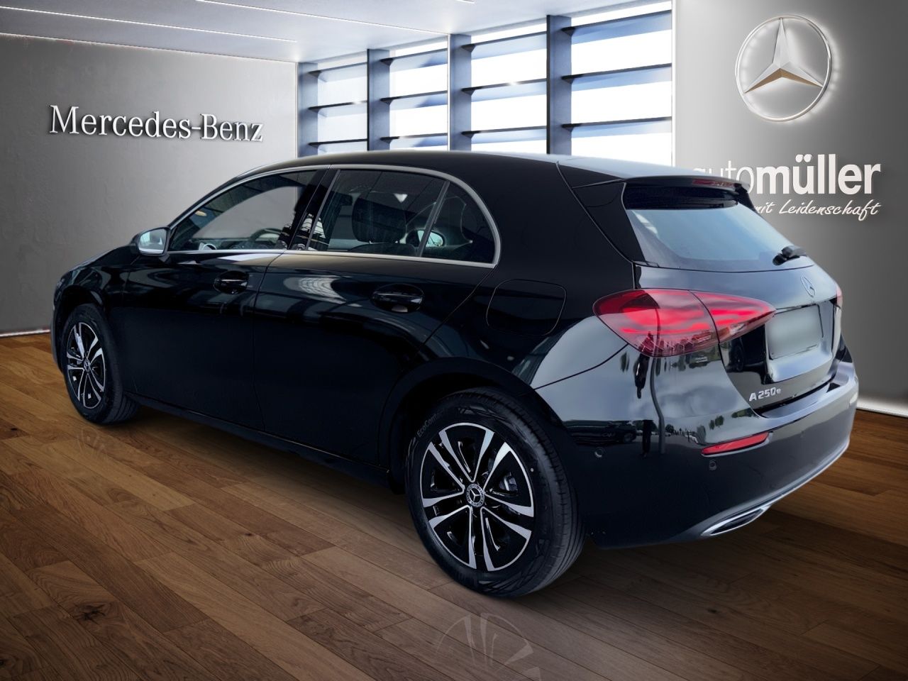 Fahrzeugabbildung Mercedes-Benz A 250 e PROGR.+AHK+PANO+STNDHZ+LHZG+LED+KAM+11KW