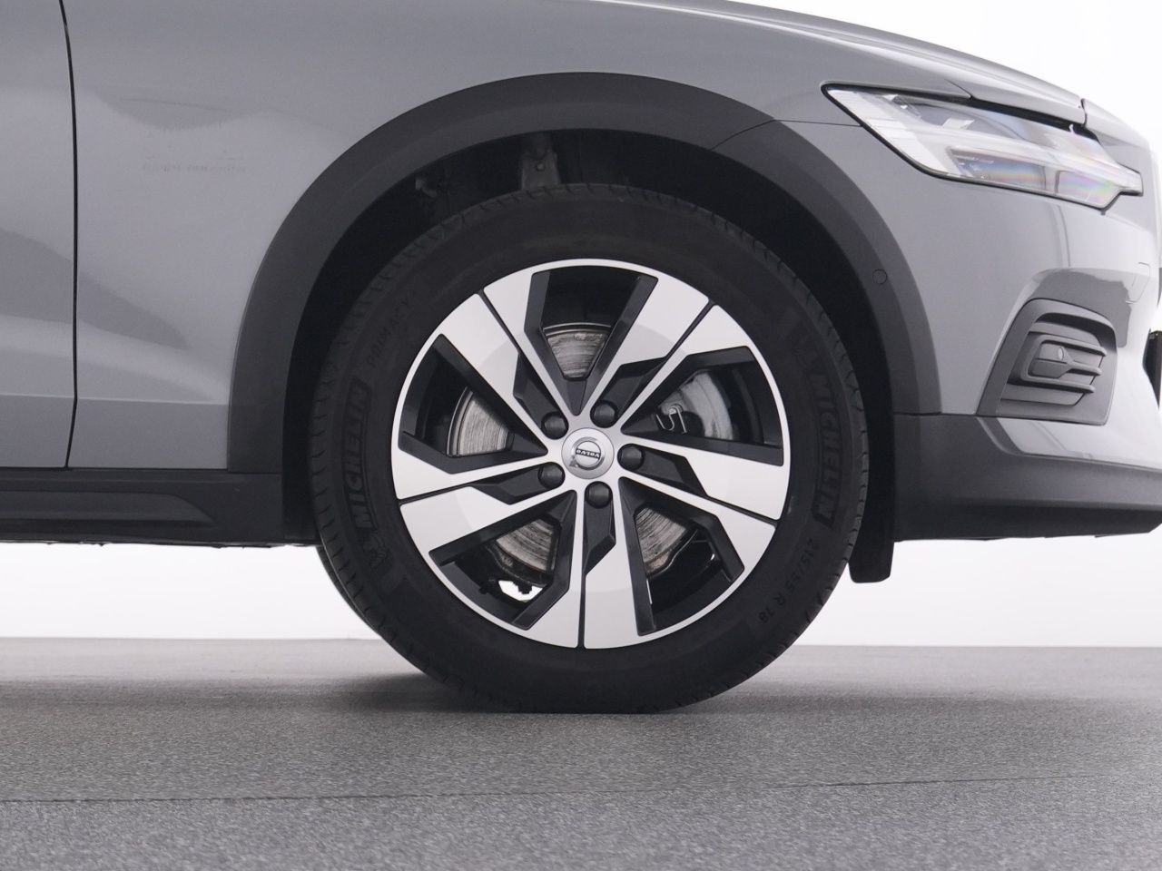 Volvo V60 Cross Country B4 AWD PLUS Plus+WINTERPAK+RFK foto 22
