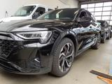 Audi Q8 E-TRON 50 ADVANCED/BLACK/21Z./MATRIX/CARPLAY - Audi Q8 e-tron Gebrauchtwagen