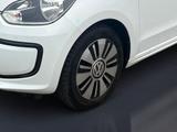 Volkswagen up! e- e-up! Navi+SHZ+KlimaA+LM+PDC - mit Elektro-Antrieb: Kleinwagen