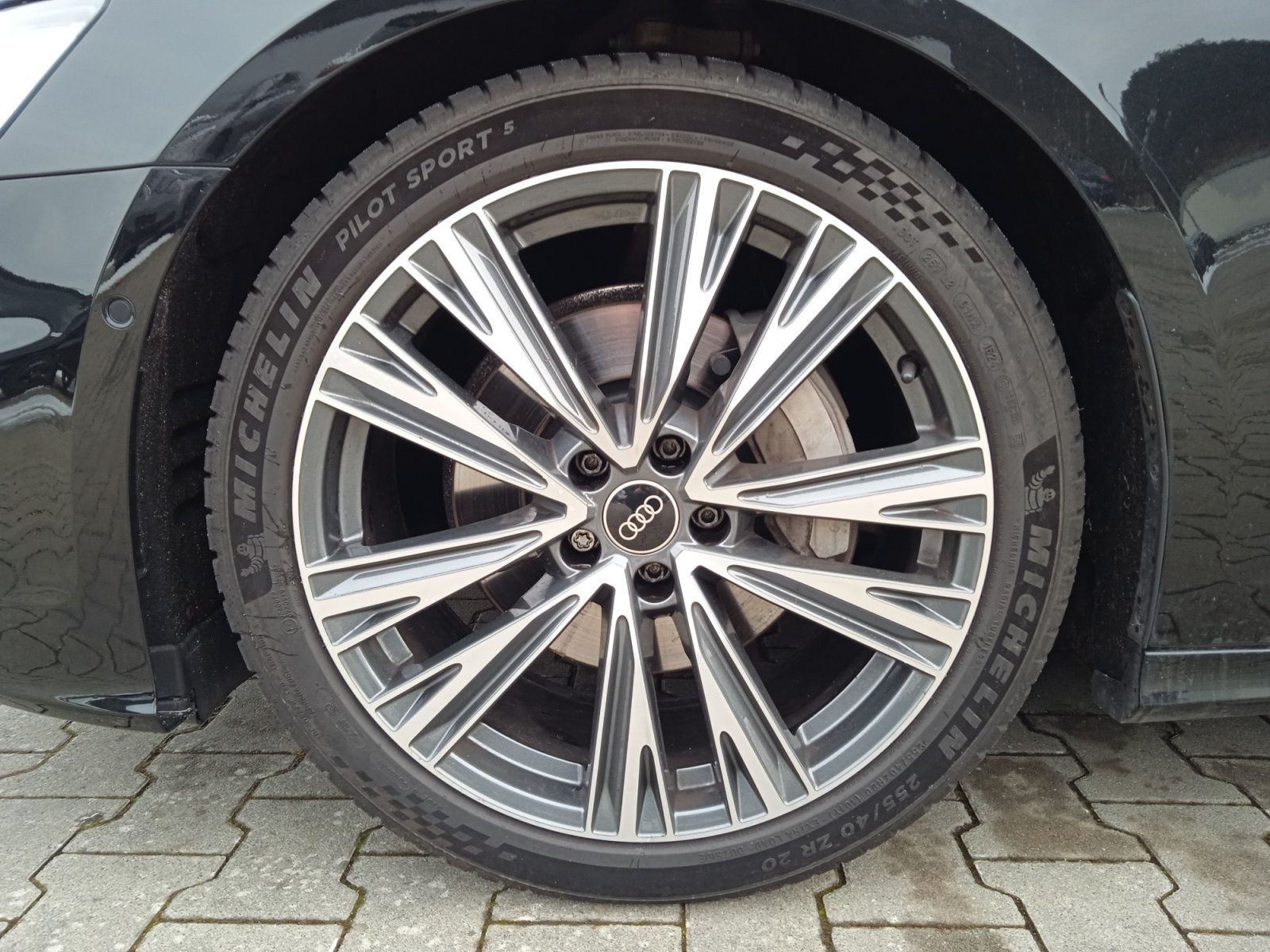 Audi A6 - Bild 8
