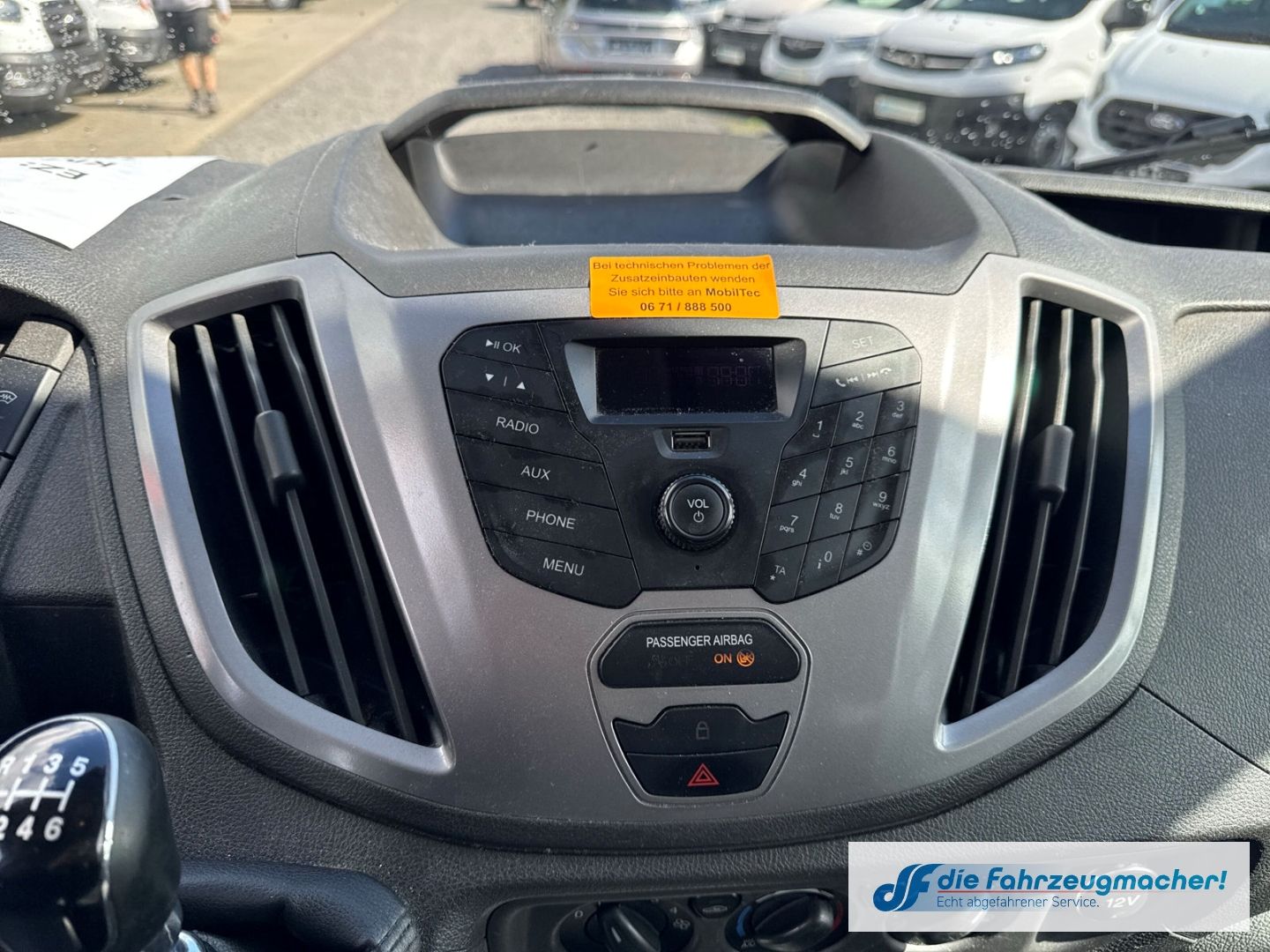 Fahrzeugabbildung Ford Transit Kombi 350 L3 2.2 TDCi DPF *2646 *KLIMA *