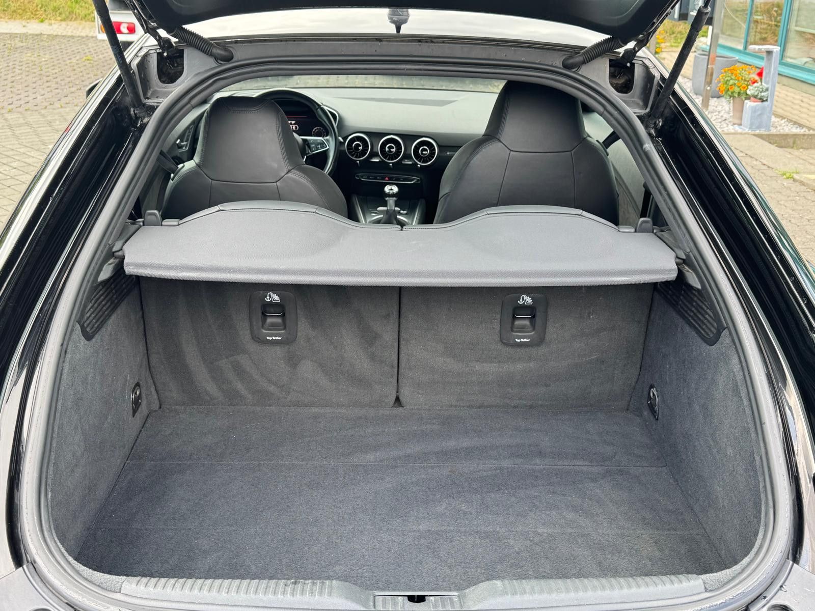 Fahrzeugabbildung Audi TT Coupe 2.0 TFSI S-Line VIRTUAL+XENO+SHZ+PDC+