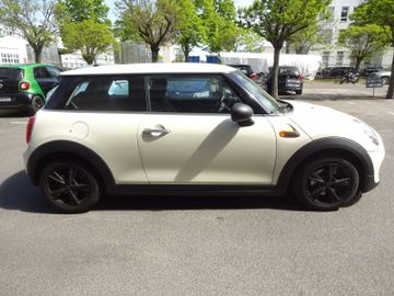 MINI One First - 1