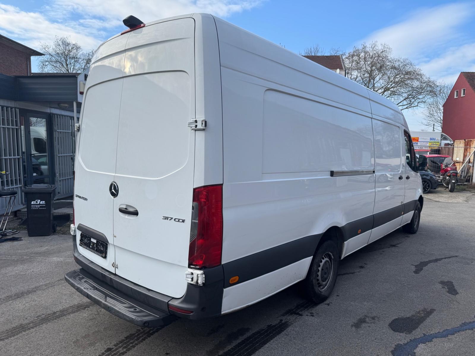 Mercedes-Benz Sprinter 317/319 CDI XXL Maxi extra lang 7367 mm