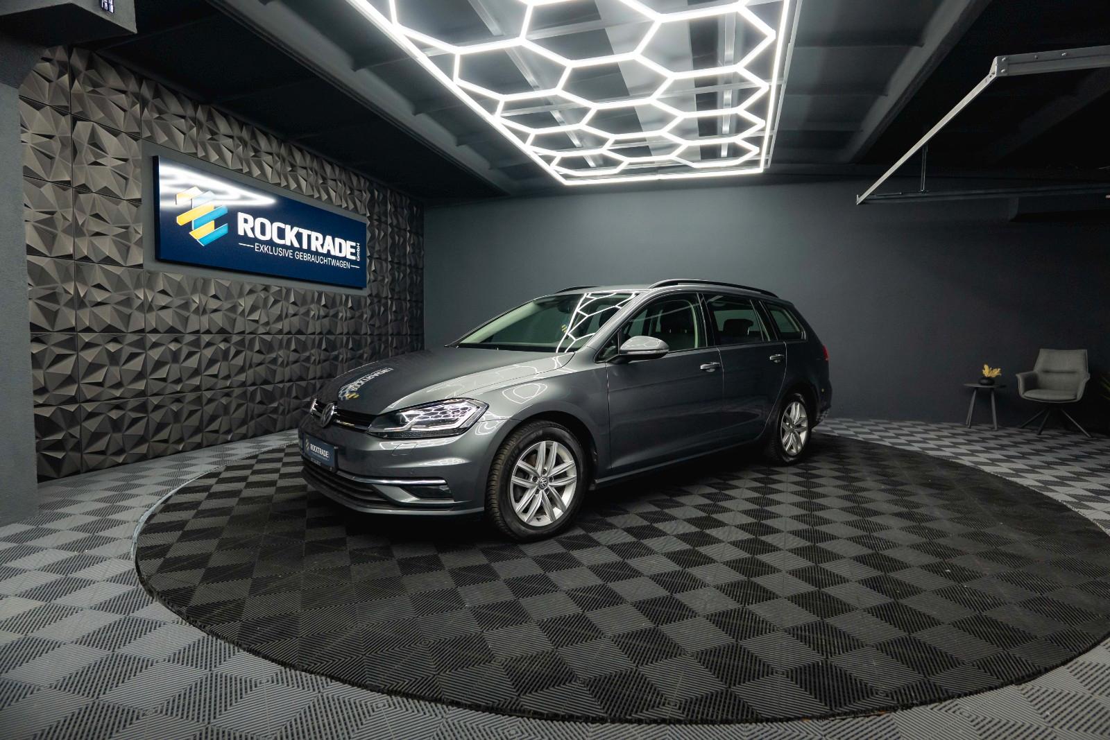 Volkswagen Golf VII Variant Comfortline Autom. *ACC*LED*19%