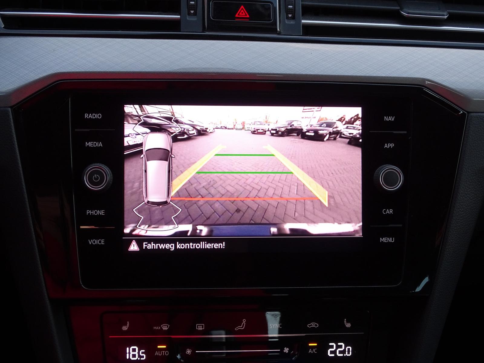 Volkswagen Passat 1.5 16V TSI Business LED ACC Navi, миниатюра 16