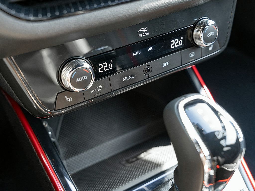 Fahrzeugabbildung SKODA Fabia 1.0 TSI DSG Monte Carlo LED NAVI RÜCKF-KA.