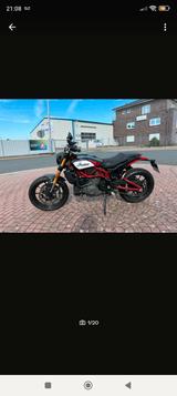 Indian FTR 1200 Race Replica Carbon  - Indian FTR R Carbon