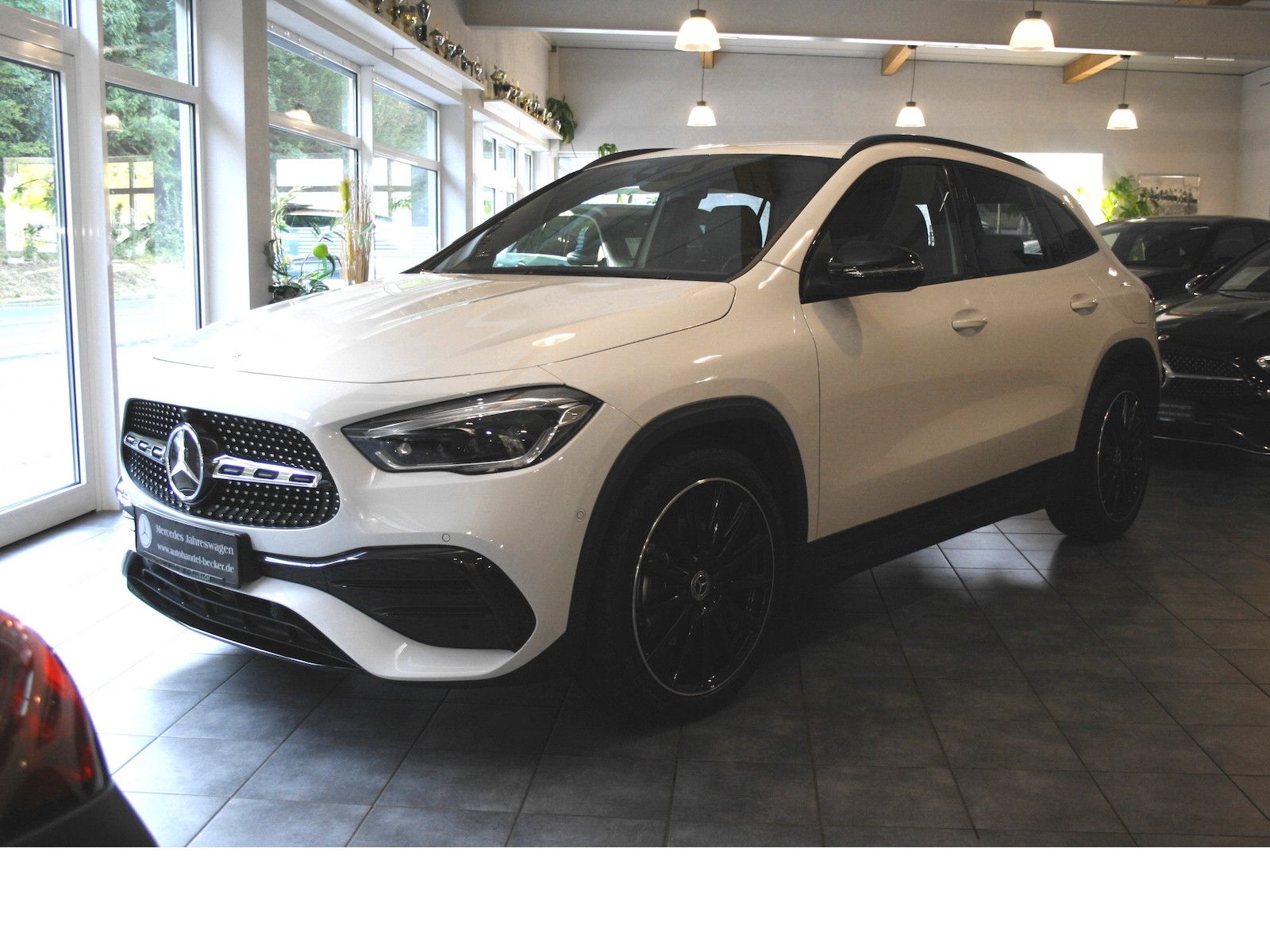 Fahrzeugabbildung Mercedes-Benz GLA 220 d AMG *Night*MBUX*AHK*Multibeam*20 Zoll