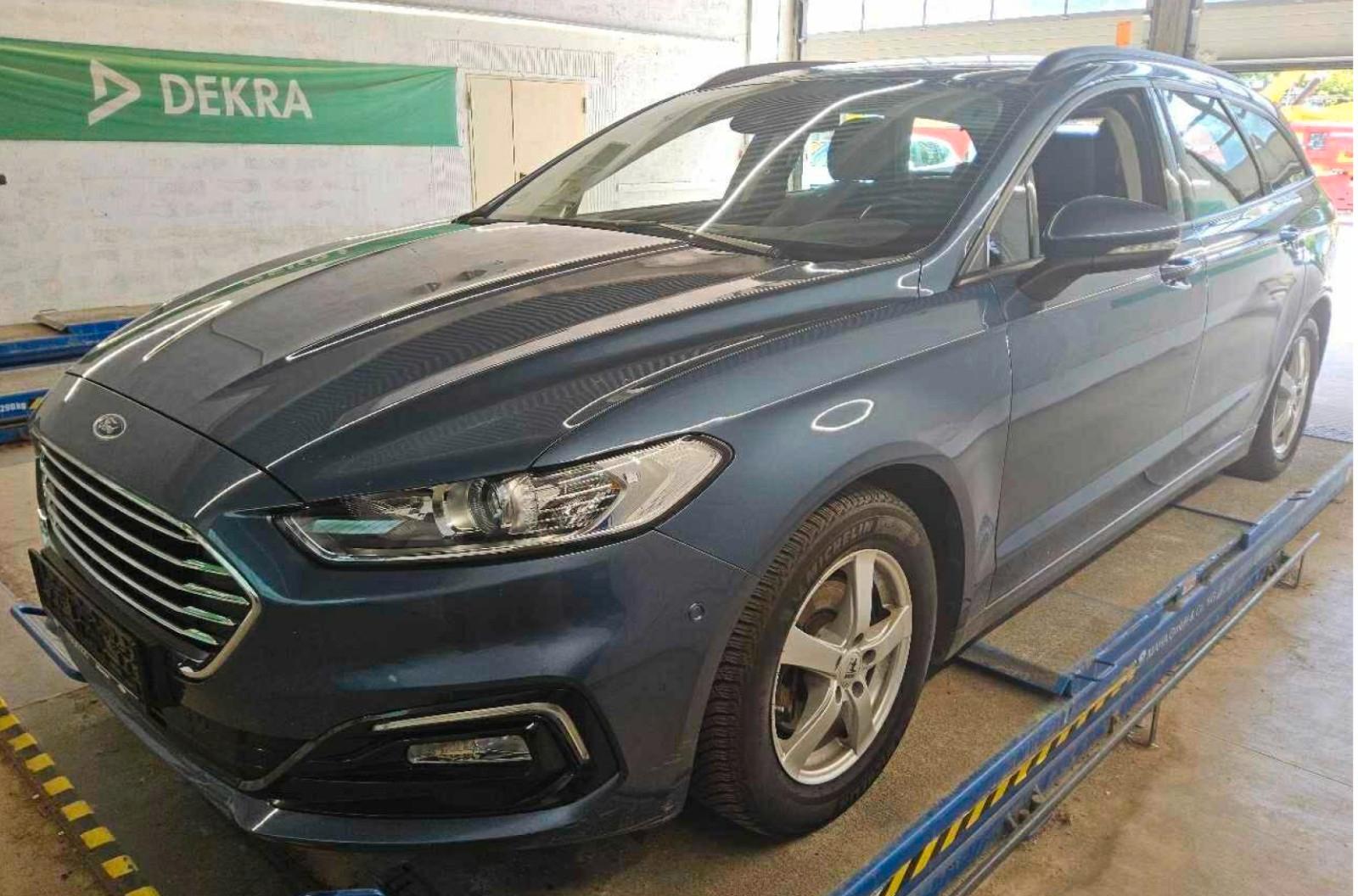 Ford Mondeo Turnier Hybrid*1.Hd*Automatik*8 Räder*LED