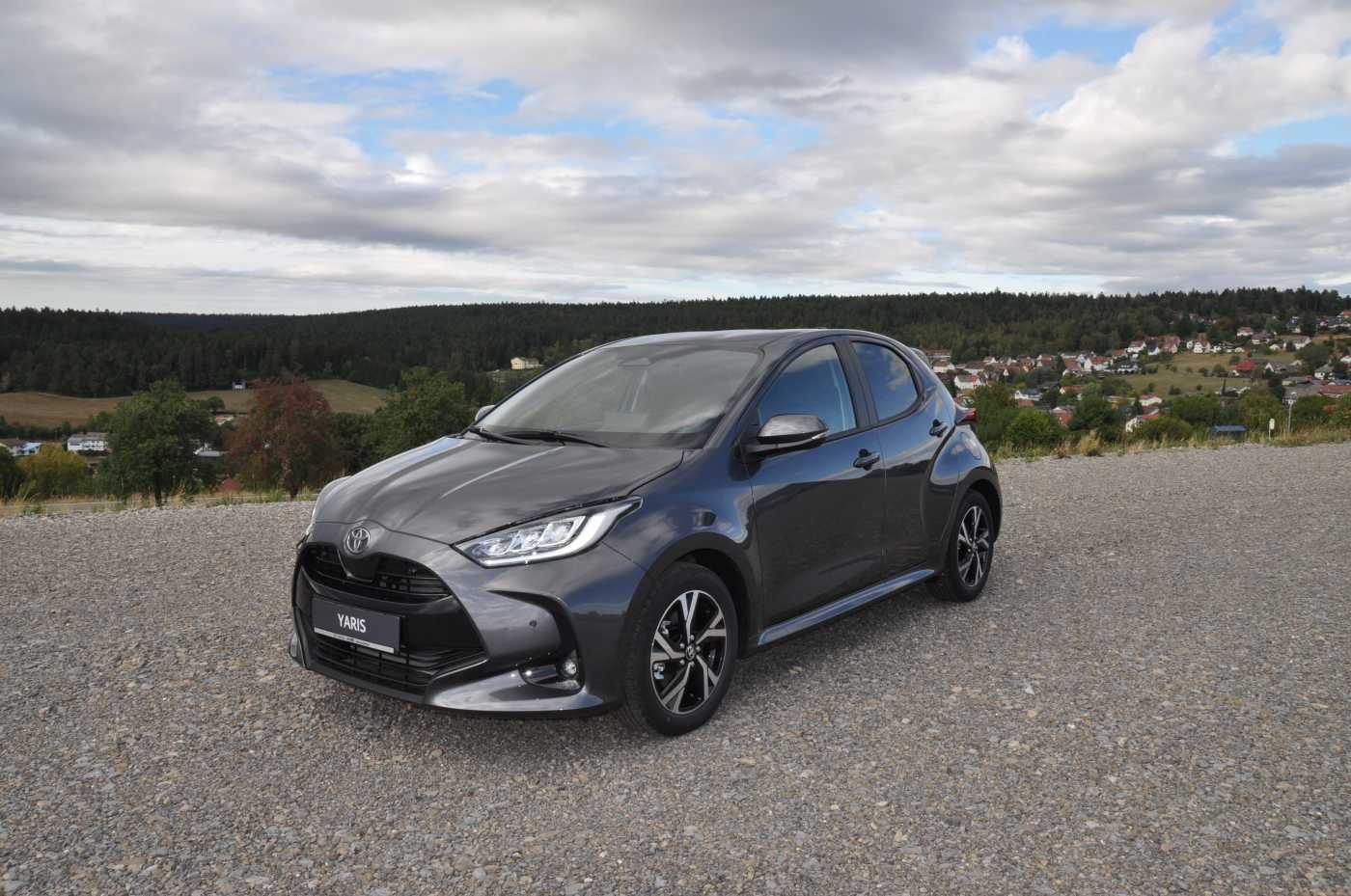 Toyota Yaris Hybrid 5-Türer 116 1.5 VVT-i Teamplayer