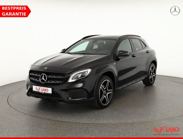 Mercedes-Benz GLA 200 AMG Line LED Navi Alcantara Kamera PDC