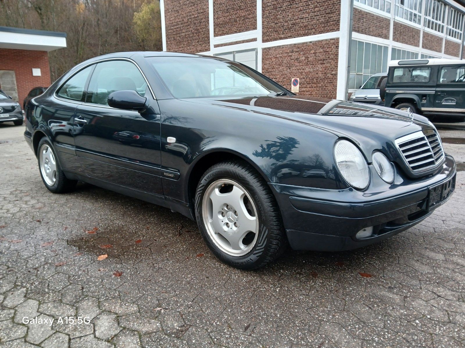 Mercedes Mercedes-Benz CLK 200 ELEGANCE Automatik Leder 2.H