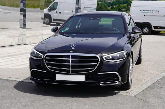 MERCEDES-BENZ S 350 d 4MATIC Augmented Reality Digital Light P