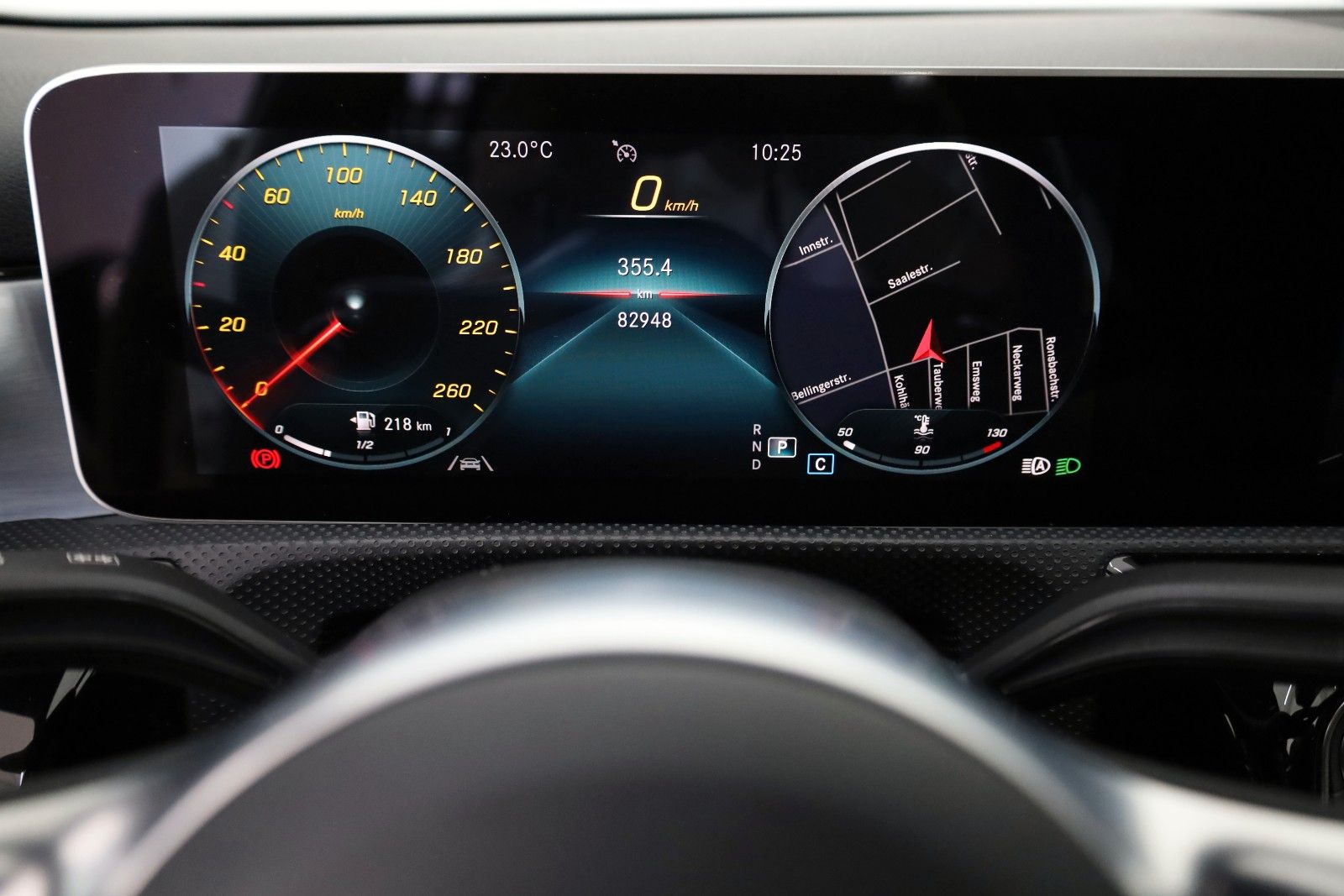 Fahrzeugabbildung Mercedes-Benz A 220 AMG Line T.Leder,Navi,LED,Kamera,SH,SR+WR